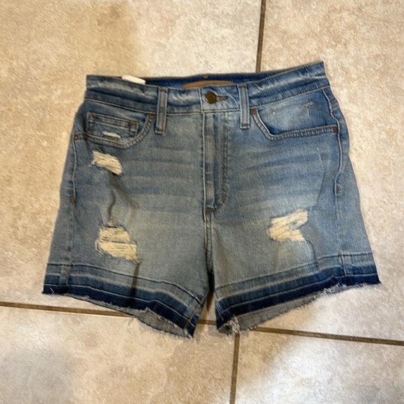 Joe’s Jeans Alston Released Hem Destroyed Midi Denim Shorts 26 - Picture 2 of 9